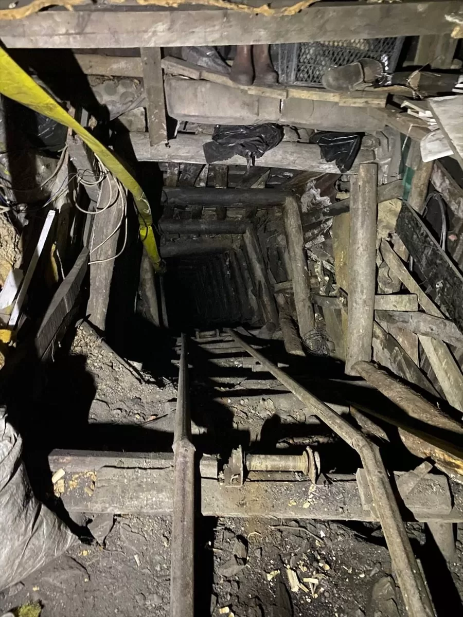 Zonguldak'ta ruhsatsız işletilen maden ocağı imha edildi