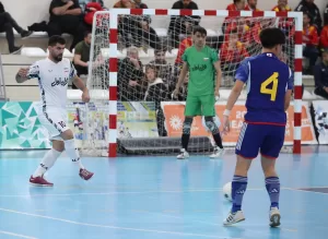 - Erkekler futsalda İran şampiyon oldu