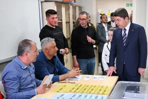 - "Seçimin şeffaflığıyla ilgili, güvenliğiyle ilgili herhangi bir endişe Türkiye'de