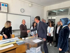 DENİZLİ (AA) – AK Parti Genel Başkan Yardımcısı Nihat Zeybekci,