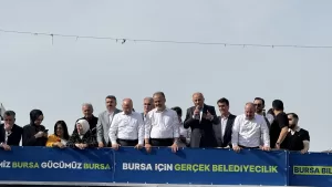 - "AK Parti'nin, Cumhur İttifakı'nın belediyecilik bayrağı devam etsin diye