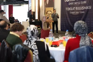 - "Üniversite etraflarından başlayarak, onlarca kütüphaneyi İzmirli hemşehrilerimizin hizmetine sunacağız"