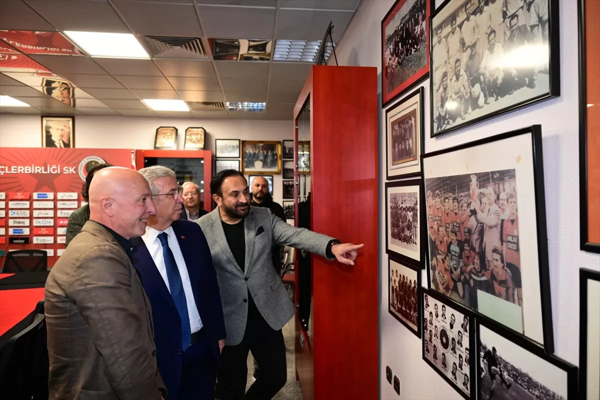 Ankara Büyükşehir Belediye Başkanı Yavaş, Gençlerbirliği Kulübünü ziyaret etti