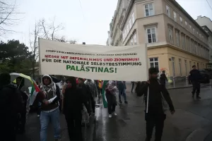 VİYANA (AA) – Avusturya'nın başkenti Viyana’da Filistin'e destek yürüyüşü yapıldı,