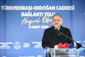 - "Bir an önce evlerimizi dönüştürmemiz lazım. Kentsel dönüşüm bunun
