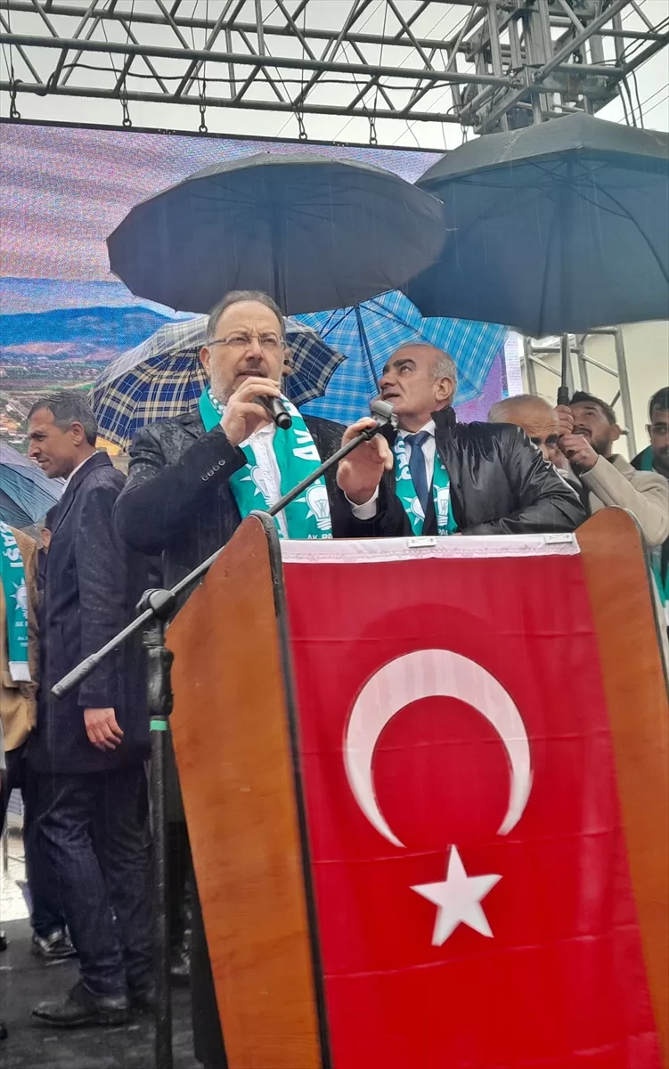 Bakan Yardımcıları Gürgen ve Aydın Gölbaşı'nda temaslarda bulundu