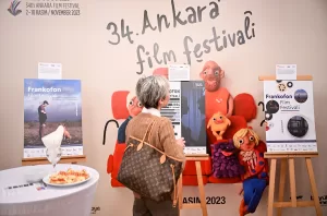 - Festival kapsamında, aralarında Ankara, İzmir ve İstanbul'un da olduğu