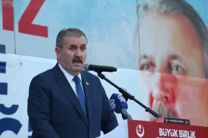 - "Bütün köylerimize, mahallelerimize adil ve eşit bir şekilde hizmetleri