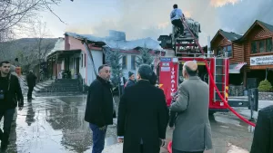 BİNGÖL (AA) – Bingöl'ün Ilıcalar beldesinde bir termal tesis, çıkan