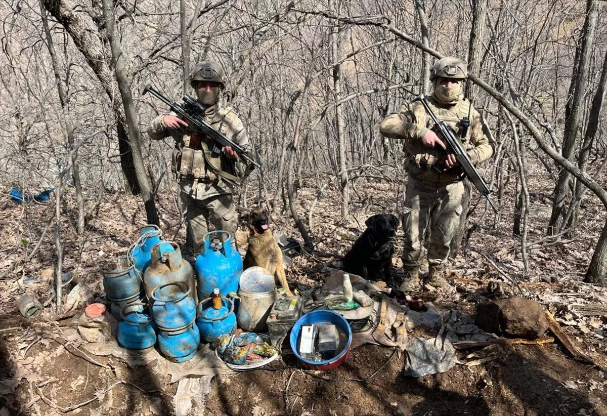 Bingöl'de terör örgütü PKK/KCK'ya ait sığınak bulundu