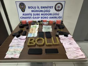 BOLU (AA) – Bolu'daki silahlı gasp olayına ilişkin İstanbul ve