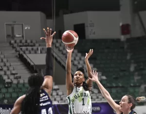 - Bursa Uludağ Basketbol: 70 - Nesibe Aydın: 67