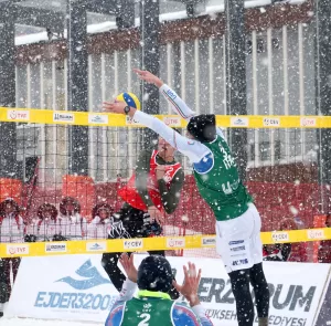 ERZURUM (AA) – Erzurum'da düzenlenen CEV Kar Voleybolu Avrupa Turu