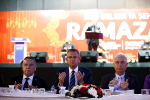 - "Filistin'de kalıcı bir ateşkes, barış diliyoruz. Filistin davasına, ülkenin