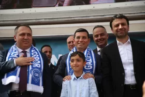 - "Millet siyasetçiye karnesini seçim sandığında verir. Bize de her