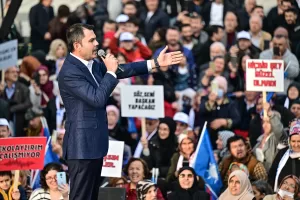 - "Bunlar (CHP yönetimi), ablam dediği o Meral Akşener'in şimdi