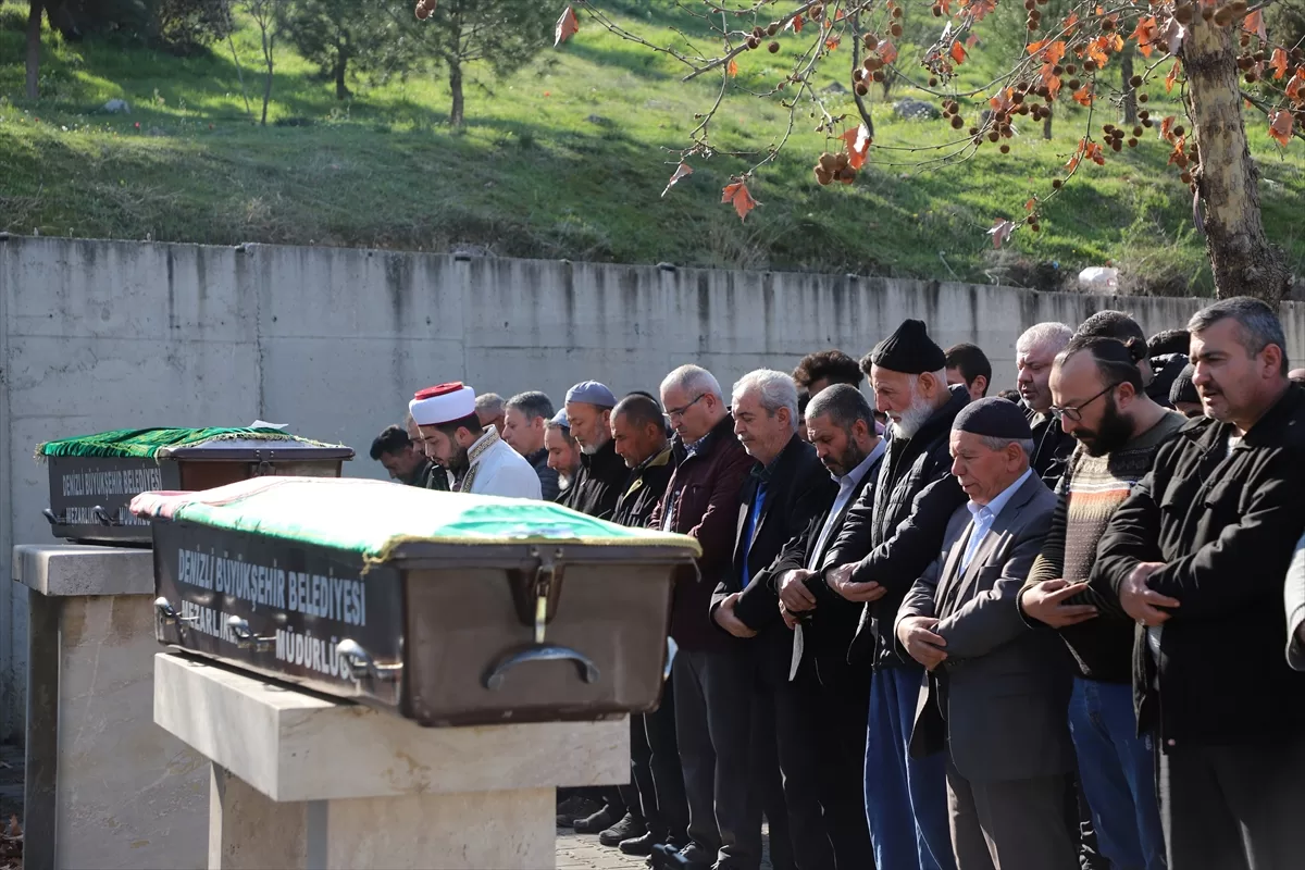 GÜNCELLEME – Denizli'de sobadan çıkan gazdan zehirlenen anne ve oğlunun cenazeleri defnedildi