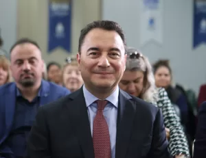 ÇORUM (AA) – DEVA Partisi Genel Başkanı Ali Babacan, Çorum'da