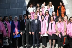 DİYARBAKIR (AA) – Diyarbakır'da Sur Kaymakamlığına bağlı Aile Destek Merkezinde