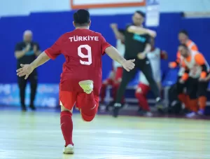 - Türkiye: 5 - Meksika: 2