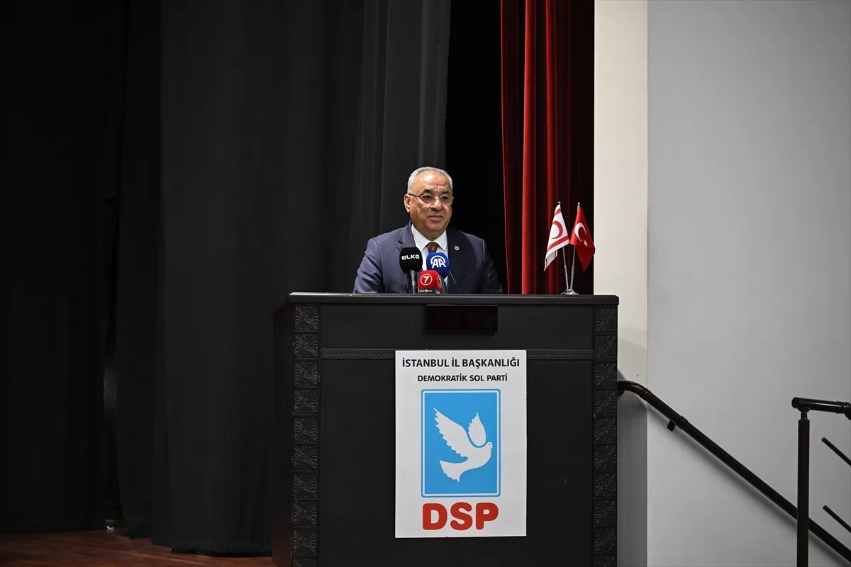 DSP'nin İstanbul büyükşehir ve ilçe belediye başkan adayları tanıtıldı