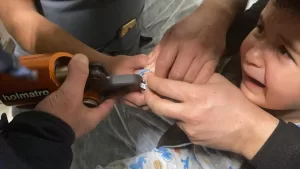 ERZİNCAN (AA) – Erzincan'da 3 yaşındaki çocuğun gazoz açacağına sıkışan