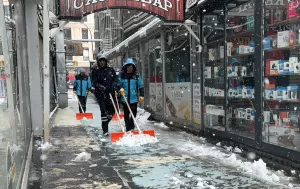 - Gece hava sıcaklığının sıfırın altında 3 derece ölçüldüğü Erzurum'un