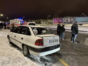 ERZURUM (AA) – Erzurum'da kar yağışı sonrası meydana gelen buzlanmanın