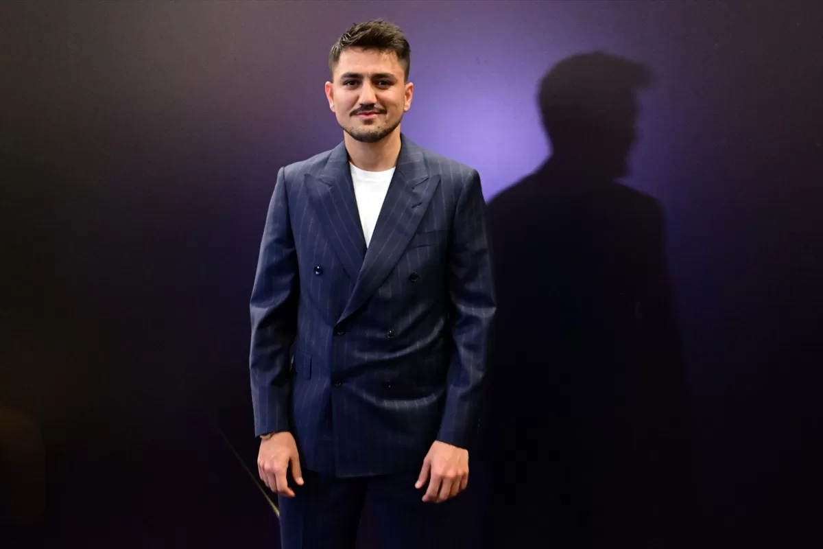 Fenerbahçeli futbolcu Cengiz Ünder'den UEFA Avrupa Konferans Ligi açıklaması: