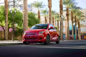 İSTANBUL (AA) – Fiat 500e, Green Car Journal tarafından "2024