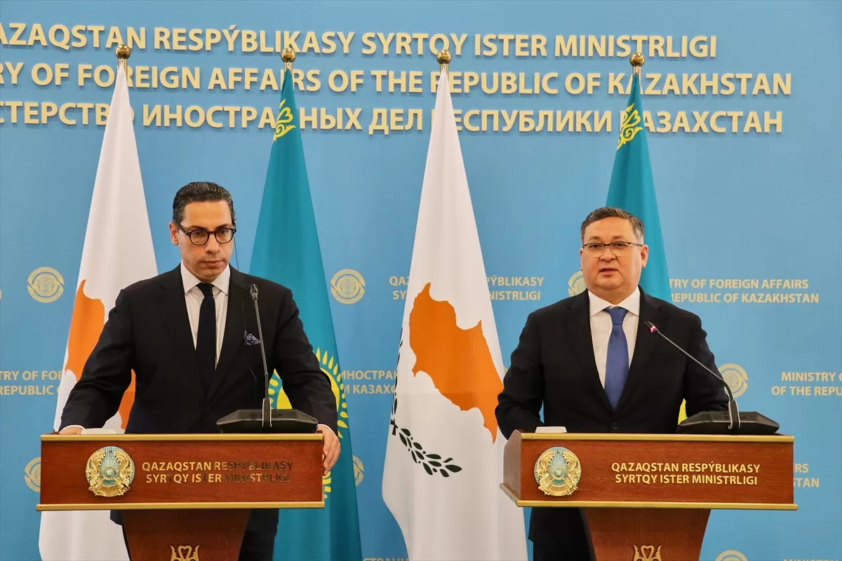 Güney Kıbrıs Rum Yönetimi Dışişleri Bakanı Kombos, Kazakistan'da temaslarda bulundu
