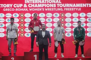 - Antalya'da 350 sporcunun mücadele ettiği turnuvanın ilk gün müsabakaları