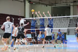 - Hatay Büyükşehir Belediyespor: 1 - Bursa Büyükşehir Belediyespor: 3