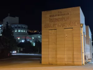 HATAY (AA) – Hatay'ın İskenderun ilçesinde forkliftin altında kalan işçi