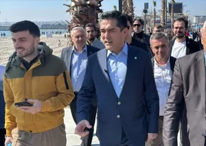 - "Bizim kentsel dönüşüm vaatlerimizle ilgili popülist değil, yapabileceğimiz, İstanbul'un