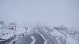 KAYSERİ (AA) – Kayseri ve Yozgat'ta kar yağışı etkili oldu.