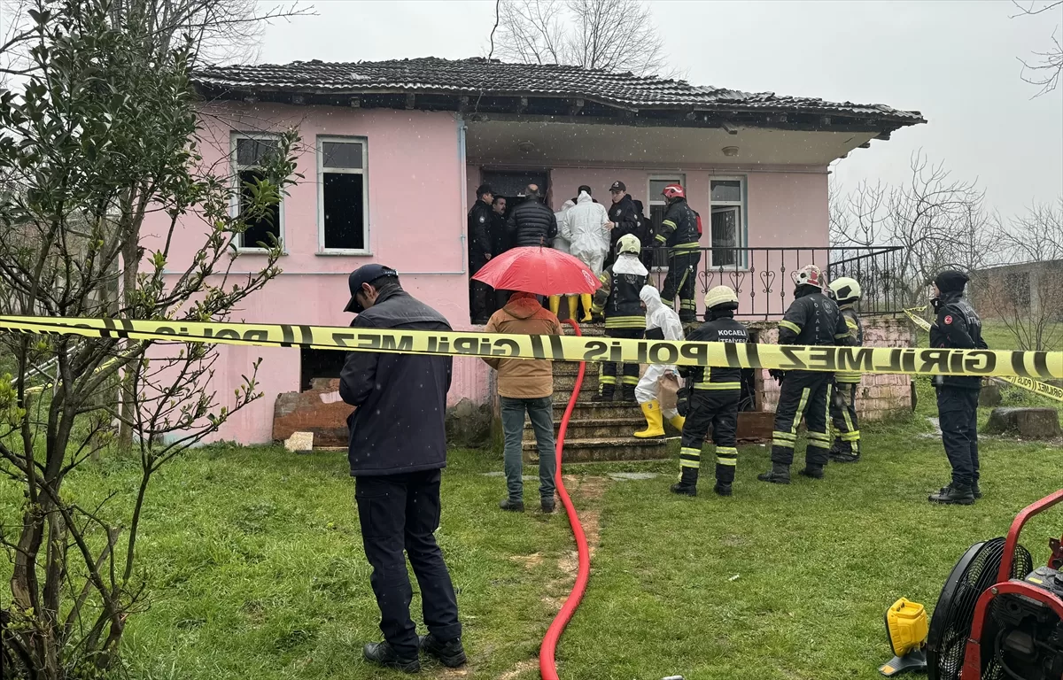 Kocaeli'de evinde yangın çıkan kadın öldü