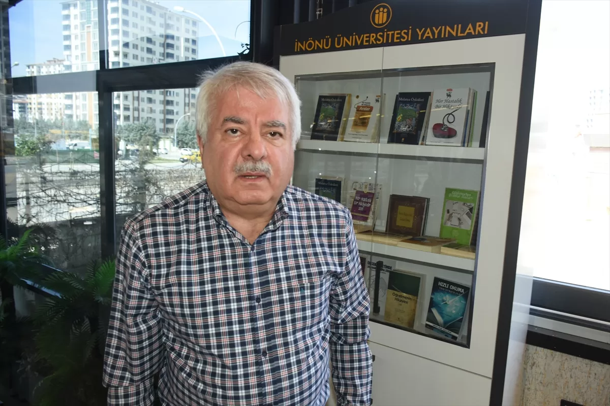 Malatya'da kitaplık yaptıran işletmelerin kitapları üniversiteden sağlanıyor