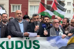 MARDİN (AA) – Mardin'de İsrail'in Gazze'ye yönelik saldırılarına tepki gösterildi.