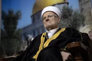 -"İsrail, Mescid-i Aksa'da hakimiyet kurmak konusunda açgözlü ve bu ramazanda