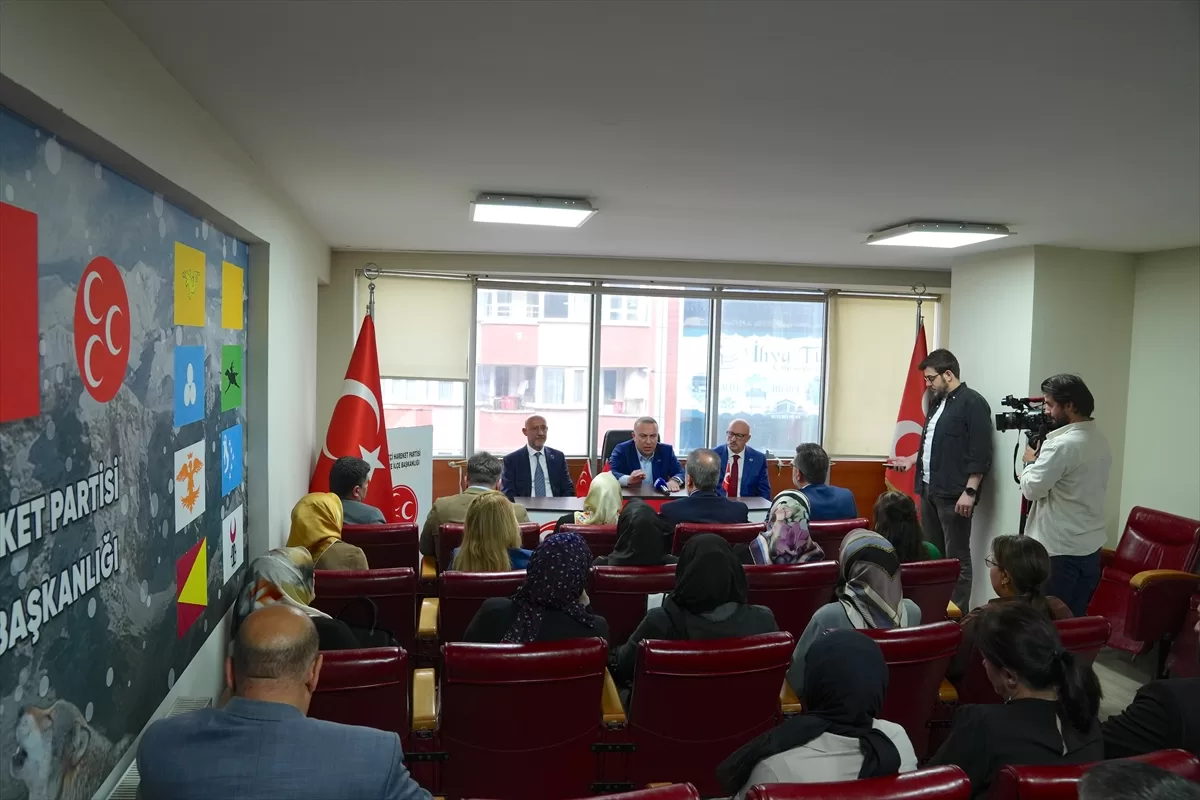 MHP'li Yönter'den, İstanbul'da ilçe örgütlerine ziyaret: