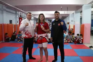 NİĞDE (AA) – ABDULLAH ÖZKUL – Milli sporcu Sümeyra Sabırlar,