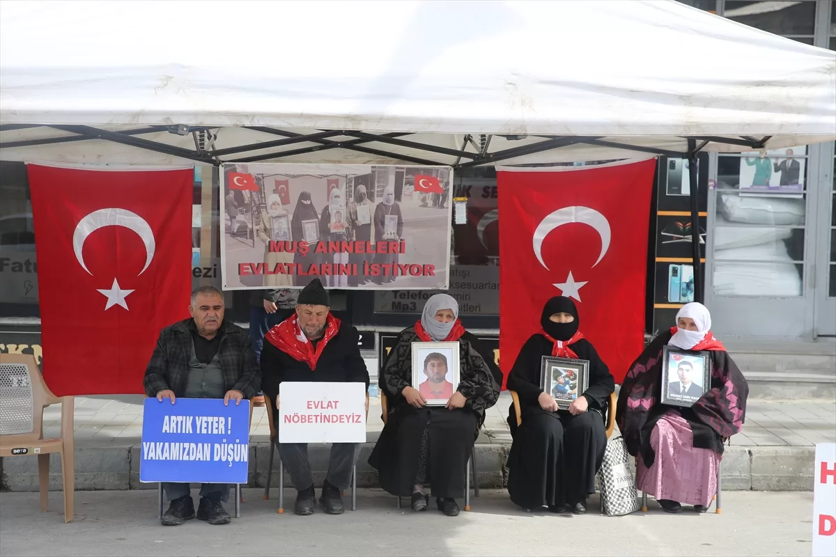 muslu aileler cocuklari icin dem parti onundeki eylemlerini surdurdu ebd0f4b jpg