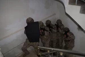 ANKARA (AA) – İçişleri Bakanı Ali Yerlikaya, 21 ilde düzenlenen