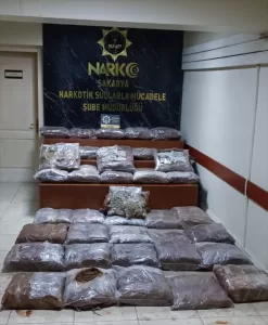 SAKARYA (AA) – Sakarya merkezli 3 ildeki operasyonda, 4 şüpheli
