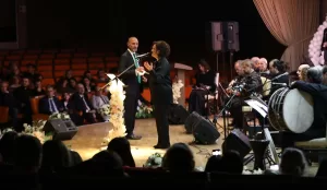 - Programda AK Parti Genel Başkan Yardımcısı Çiğdem Karaaslan ile