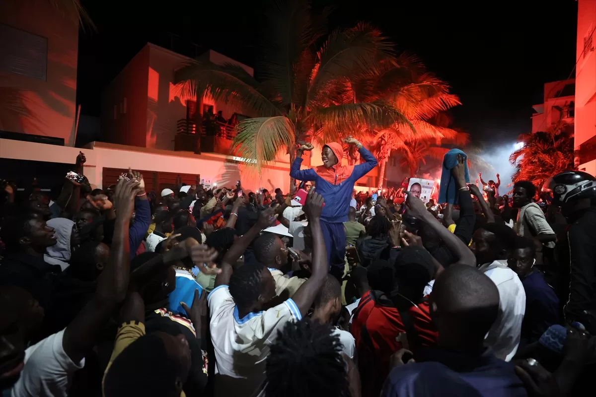 Senegal'de muhalif lider Sonko ve tutuklu cumhurbaşkanı adayı Faye serbest bırakıldı