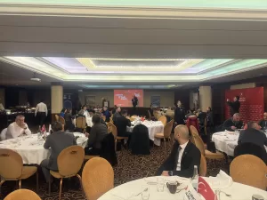 CENEVRE (AA) – Türk Hava Yolları (THY) Cenevre Müdürlüğü iftar