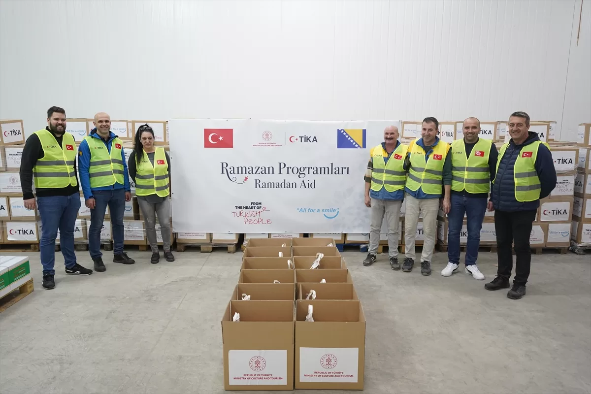 TİKA'dan Bosna Hersek'teki ihtiyaç sahiplerine 30 tonluk gıda paketi desteği