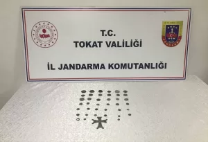 TOKAT (AA) – Tokat'ta jandarma ekiplerince düzenlenen tarihi eser operasyonunda